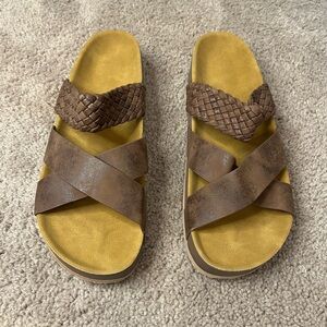 Brown Braided Faux Leather Sandal Women’s 10